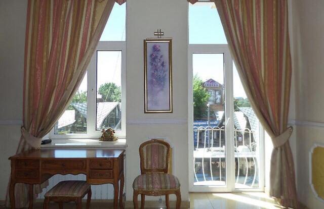 Beautiful Apartment In The Center Of Winnica Zewnętrze zdjęcie