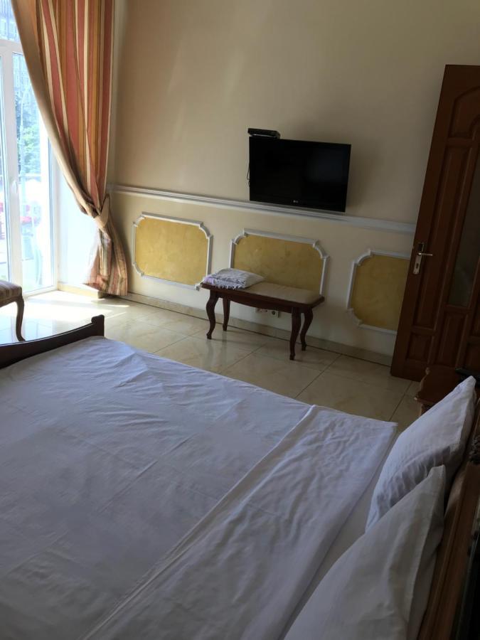 Beautiful Apartment In The Center Of Winnica Zewnętrze zdjęcie